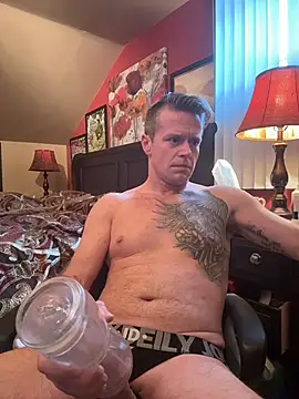 DILFiGuess11 online show from March 2026 05:41:02 PM