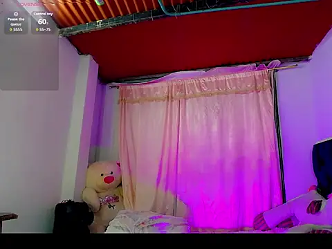 TheBlackwidows online show from November 2025 04:05:01 AM