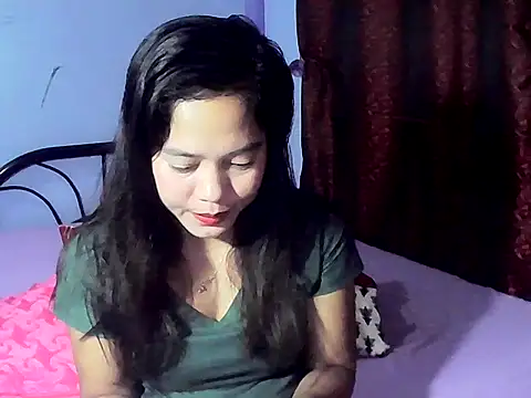 xmaldita18 online show from October 2025 05:03:01 PM