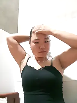 may-squirl online show from September 2025 09:36:01 PM