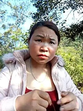 may-squirl online show from January 2026 01:42:02 AM