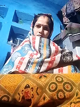 Jooli xx online show from December 2025 01:03:01 AM