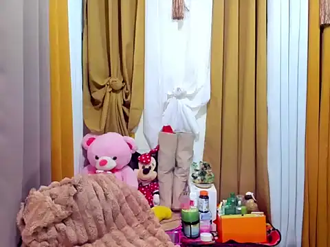 imallyoures69 online show from November 2025 05:27:02 AM