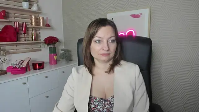 angelaSamt online show from February 2026 06:24:01 AM