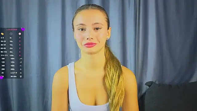 Snapshot of NaughtySeraphine chatting on November 2025 06:13:02 AM NaughtySeraphine online show from November 2025 06:13:02 AM