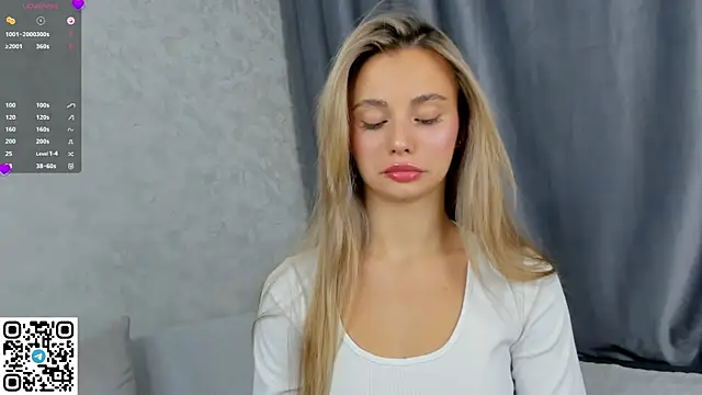 Snapshot of NaughtySeraphine chatting on November 2025 06:01:01 AM NaughtySeraphine online show from November 2025 06:01:01 AM