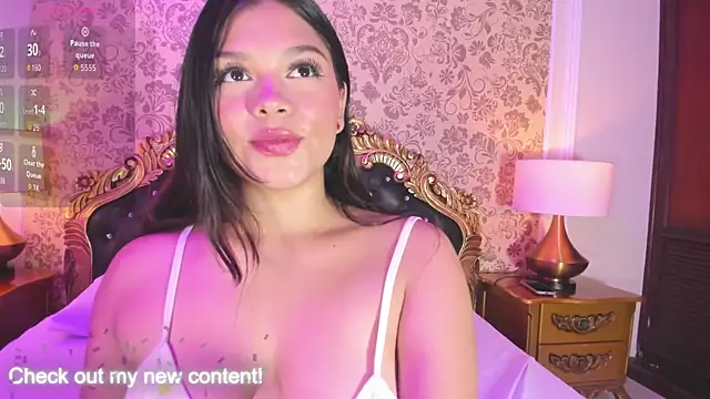 HatsaJones online show from November 2025 03:56:01 AM