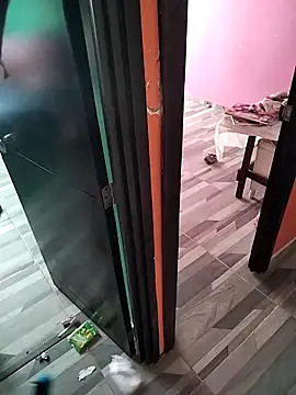 Snapshot of AnggelicaSwan21 chatting on October 2025 01:58:01 PM AnggelicaSwan21 online show from October 2025 01:58:01 PM