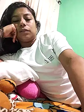 Snapshot of AnggelicaSwan21 chatting on November 2025 12:20:02 AM AnggelicaSwan21 online show from November 2025 12:20:02 AM