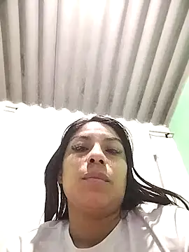 Snapshot of AnggelicaSwan21 chatting on November 2025 01:08:02 AM AnggelicaSwan21 online show from November 2025 01:08:02 AM