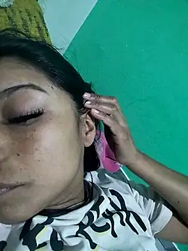 Snapshot of AnggelicaSwan21 chatting on December 2025 12:42:01 AM AnggelicaSwan21 online show from December 2025 12:42:01 AM