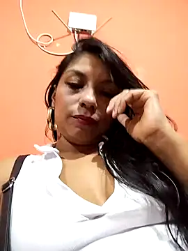 AnggelicaSwan21 online show from January 2026 03:10:02 AM