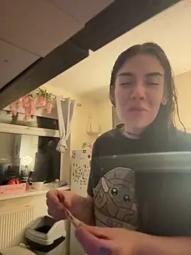 Snapshot of valentinalamont chatting on September 2025 10:00:01 PM valentinalamont online show from September 2025 10:00:01 PM