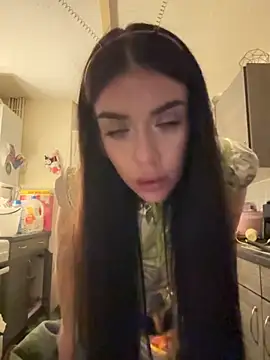 valentinalamont online show from October 2025 10:22:02 PM