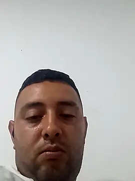 Snapshot of angelitocalientico chatting on October 2025 02:47:02 PM angelitocalientico online show from October 2025 02:47:02 PM