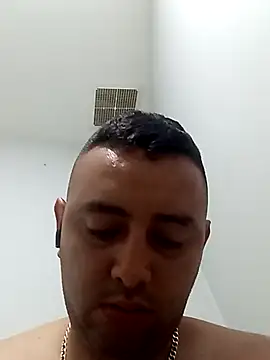 angelitocalientico online show from October 2025 11:22:01 AM