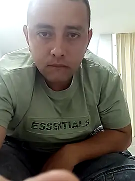 angelitocalientico online show from November 2025 11:31:02 AM