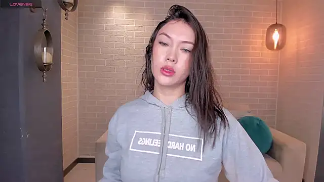 Snapshot of AnnaHoffman_ chatting on September 2025 12:20:01 PM AnnaHoffman  online show from September 2025 12:20:01 PM