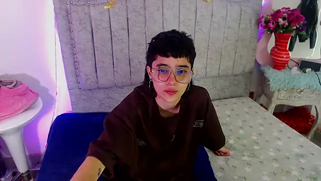 Britney thx online show from February 2026 07:23:01 AM