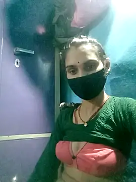 Nishaa ji online show from October 2025 07:28:01 AM