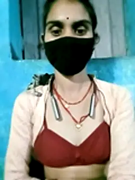 Nishaa ji online show from October 2025 03:36:02 PM