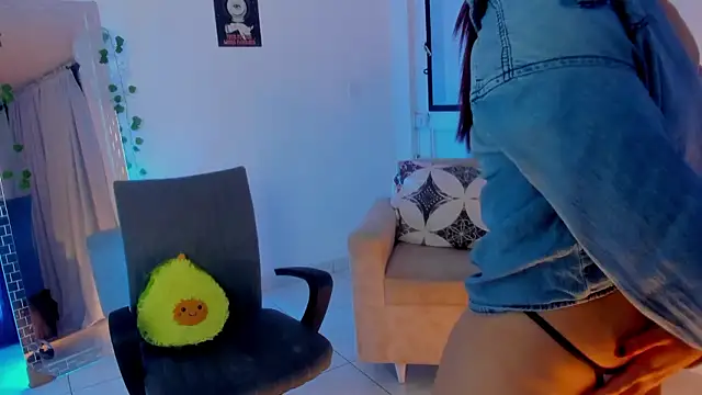 Genesiissss online show from February 2026 04:22:01 AM