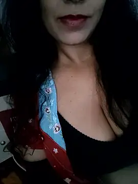 Deepa Sharma143 online show from November 2025 01:49:02 AM