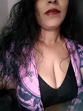 Deepa Sharma143 online show from December 2025 02:08:02 AM