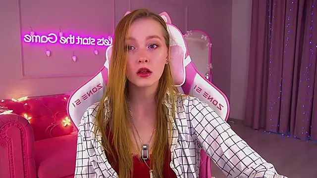 AgataFoxley online show from December 2025 07:02:02 AM