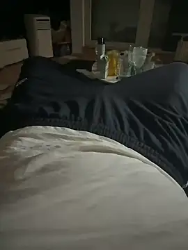 ohyesd4ddy online show from September 2025 09:01:01 AM