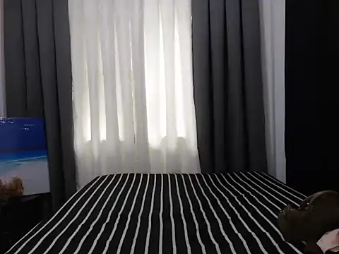 Snapshot of sexy_Bella09 chatting on October 2025 03:10:01 AM sexy Bella09 online show from October 2025 03:10:01 AM