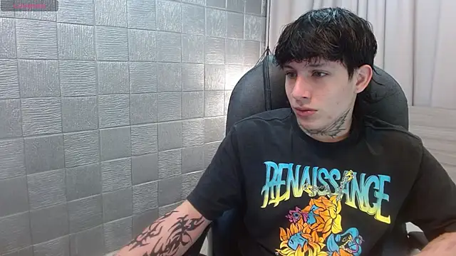 Iantwink18 online show from November 2025 03:06:01 AM