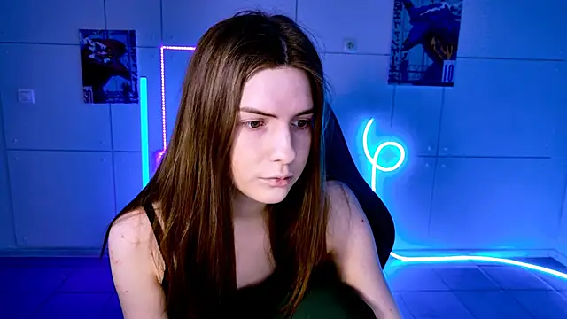 AliceCUNTach online show from October 2025 05:04:01 AM