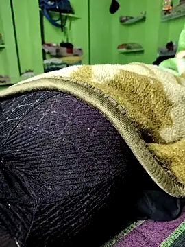 Snapshot of Hot_lali_555 chatting on October 2025 01:06:02 AM Hot lali 555 online show from October 2025 01:06:02 AM