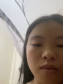 viluna online show from September 2025 01:16:02 AM