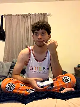 Snapshot of pitudo1313wuero chatting on September 2025 04:35:02 AM pitudo1313wuero online show from September 2025 04:35:02 AM