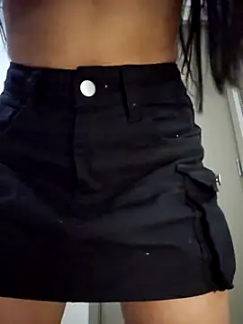 Snapshot of Liarmosca21 chatting on November 2025 01:39:01 AM Liarmosca21 online show from November 2025 01:39:01 AM