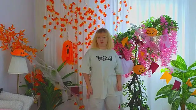 Snapshot of DianaJacobs chatting on November 2025 11:32:02 AM DianaJacobs online show from November 2025 11:32:02 AM