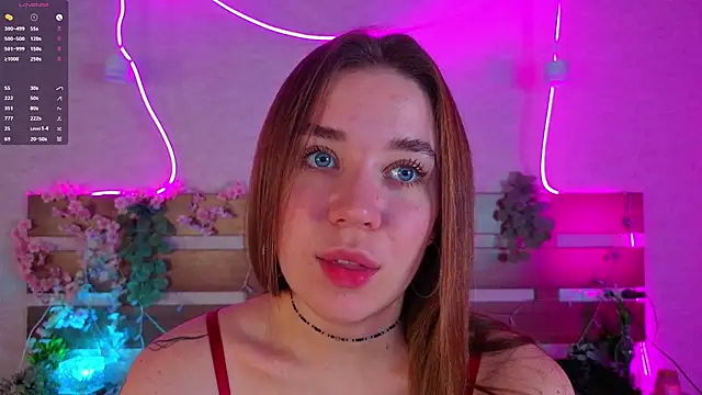 Snapshot of KarenGibbs chatting on November 2025 07:44:02 AM KarenGibbs online show from November 2025 07:44:02 AM