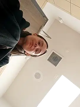 freakylittlebitch69 online show from September 2025 03:19:02 AM