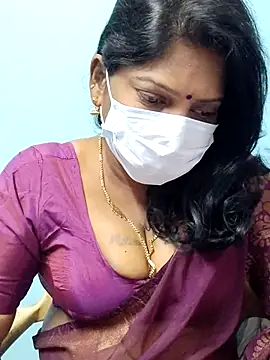 Snapshot of saadhana99 chatting on November 2025 05:17:01 AM saadhana99 online show from November 2025 05:17:01 AM