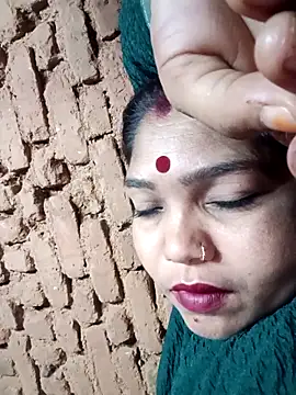 Snapshot of Priya_tyagi chatting on September 2025 08:36:01 PM Priya tyagi online show from September 2025 08:36:01 PM