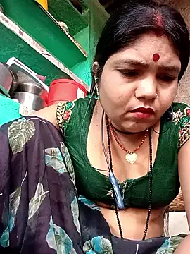 Snapshot of Priya_tyagi chatting on October 2025 09:38:02 AM Priya tyagi online show from October 2025 09:38:02 AM