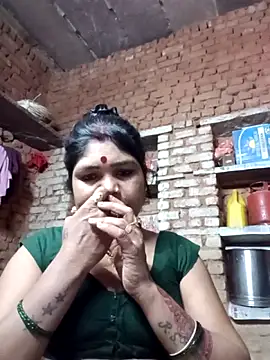 Snapshot of Priya_tyagi chatting on October 2025 02:05:01 PM Priya tyagi online show from October 2025 02:05:01 PM