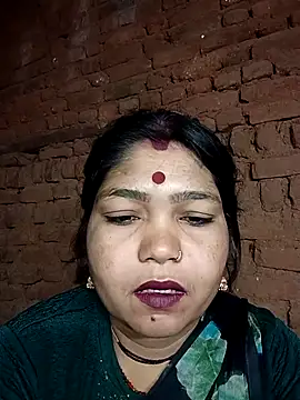 Snapshot of Priya_tyagi chatting on October 2025 12:22:01 AM Priya tyagi online show from October 2025 12:22:01 AM