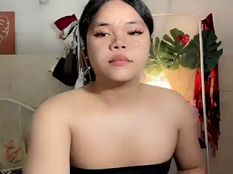 Snapshot of Sassy_lenarxx chatting on August 2026 06:50:01 PM Sassy lenarxx online show from August 2026 06:50:01 PM