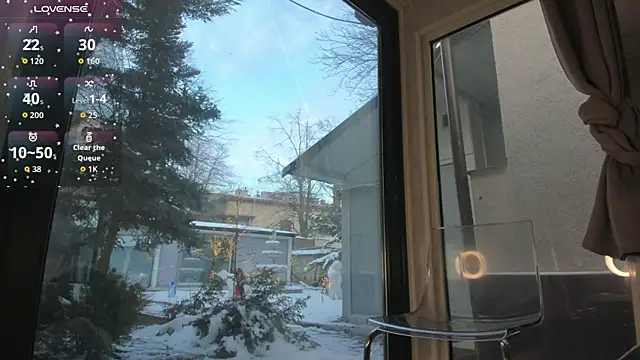 Snapshot of Ella_Vee chatting on January 2026 06:18:02 AM Ella Vee online show from January 2026 06:18:02 AM