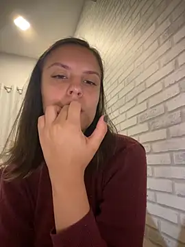 Snapshot of gaucha5 chatting on October 2025 10:43:02 PM gaucha5 online show from October 2025 10:43:02 PM