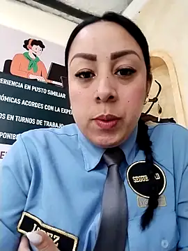 Snapshot of CRISTAL__11 chatting on October 2025 01:34:02 PM CRISTAL 11 online show from October 2025 01:34:02 PM