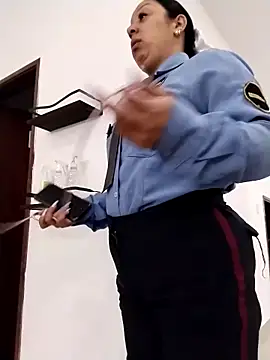 Snapshot of CRISTAL__11 chatting on November 2025 12:27:02 PM CRISTAL 11 online show from November 2025 12:27:02 PM